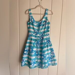 Lilly Pulitzer Roswell Shorely Blue Tossing the Line Floral Striped Dress Size 4